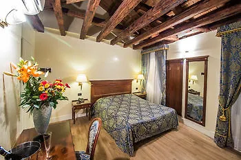 *** Guest house Dimora Dogale Hotel Venice Italy