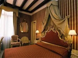*** Pensión Hotel Dimora Dogale Venecia Italia